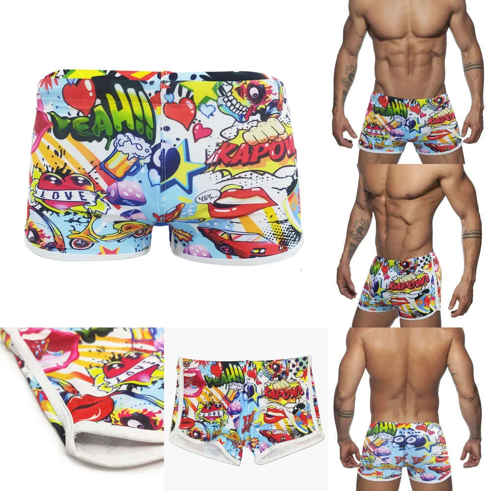 Nya män badkläder Summer Men Swimming Trunks Beach Sports Surf Trunks Cartoon Print med Pad Boy Men's Briefs Lossa fyrkantiga stammar