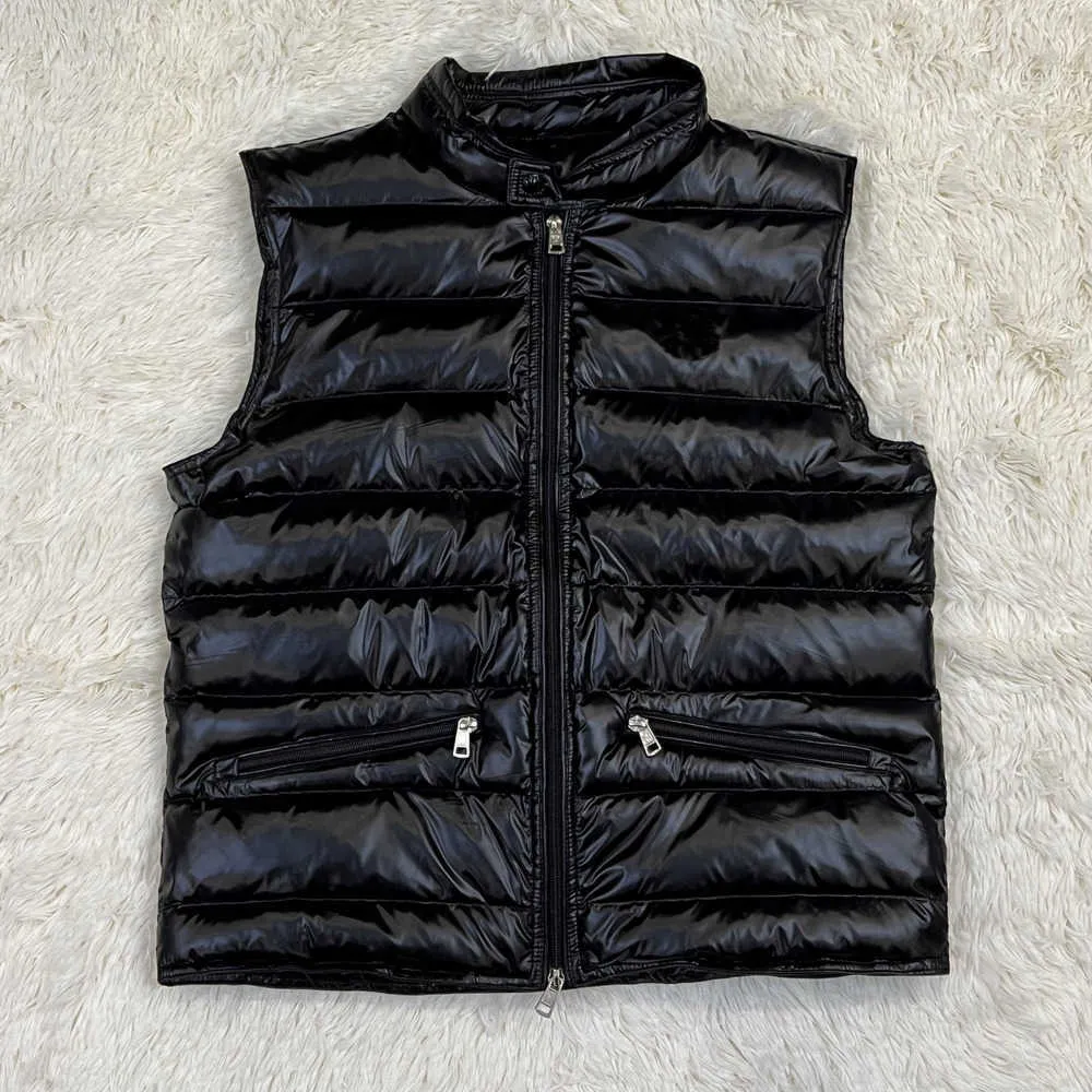 Mens Body Designer Qualité Gui Vêtements Chauds Les Gilets Meilleur Blanc Canard Vers Le Bas Vestes Hiver Chaud Femmes Gilet Lady Gilets Manteaux Manteaux Asiatique S-xxl Tr4n