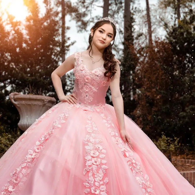 Różowa ukochana księżniczka suknia balowa z koralikami kwiatów 3D sukienki Quinceanera Słodka 15 16 urodzinowa sukienka szata de ball