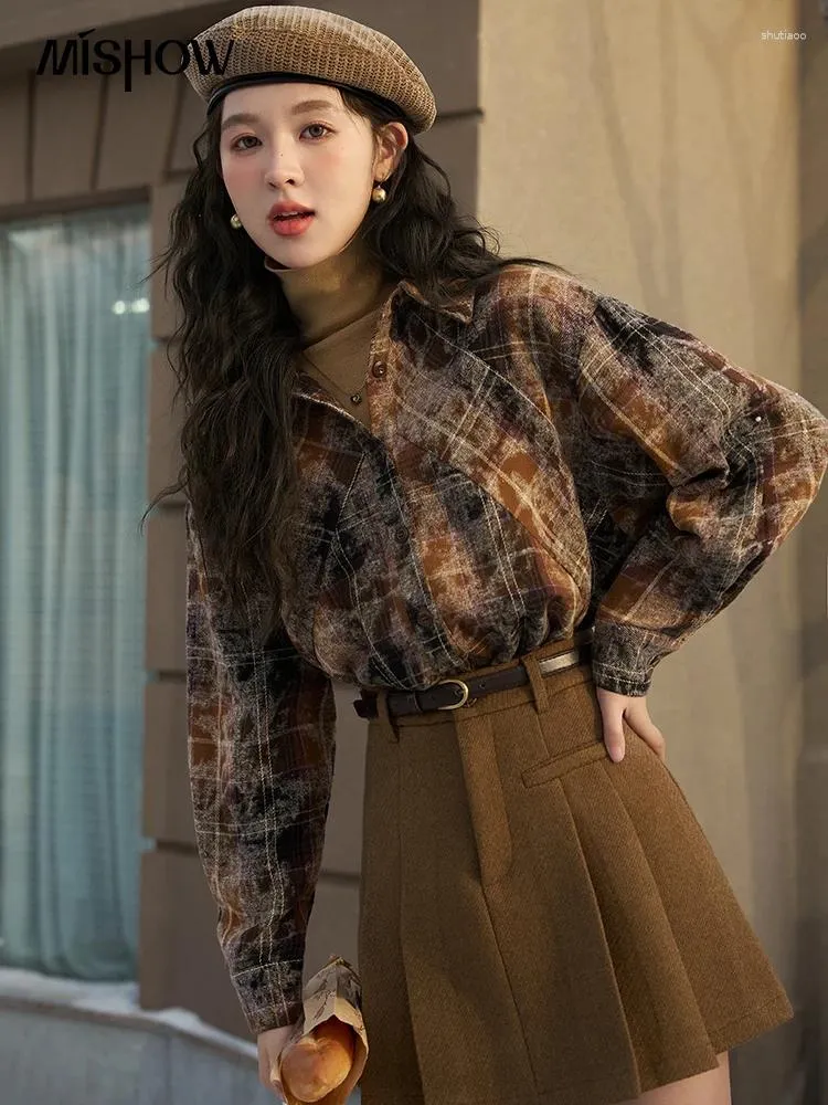 Kvinnors blusar Mishow Cotton Button Up Plaid Shirt Women 2023 Winter Polo Long Sleeve Fashion Shirts Office Ladies MXC56C0135