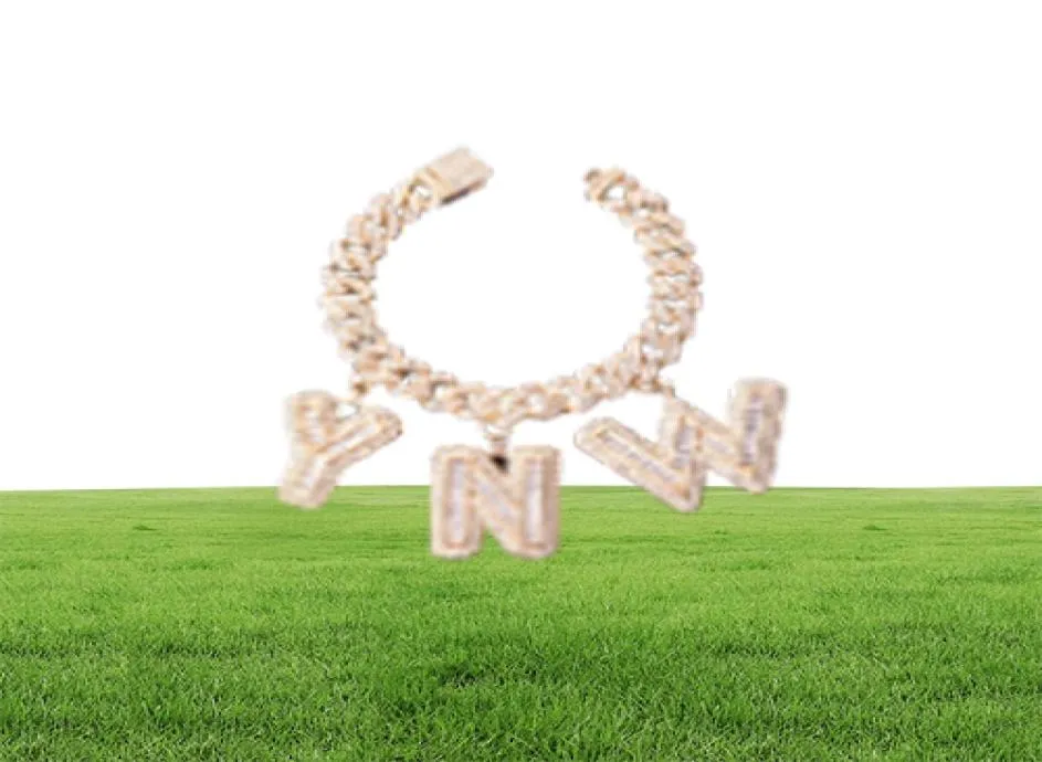 Nom personnalisé Baguette lettres avec 10MM chaîne cubaine Bracelet Men039s Zircon Hip Hop Rock bijoux lettre remplaçable 2009285379230