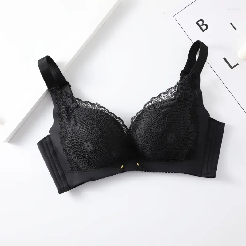 Floral Lace Bra: Wireless, Padded, Soft, Small, Stylish Lingerie