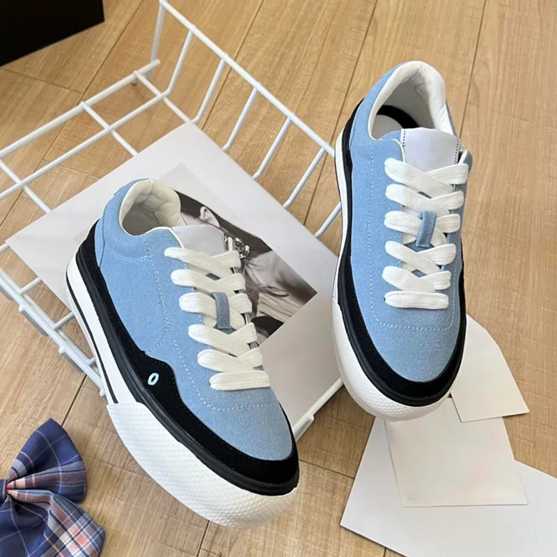 Scarpe da ginnastica da donna con tacco e plateau Scarpe eleganti stringate Scarpe casual Retro Nero Blu Beige Rosso Scarpe da ginnastica sportive dal taglio basso Scarpe da corsa Trapunte diapositive Suola antiscivolo