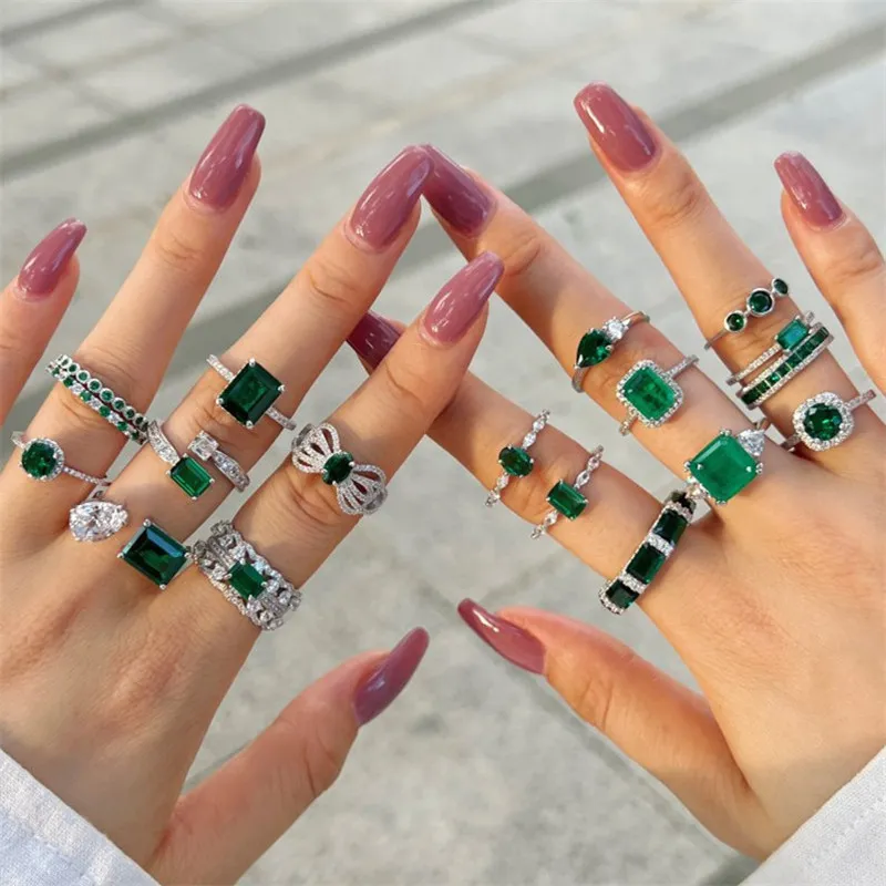 Luksusowy Wed Emerald Diamentowy pierścień dla kobiety 925 Srebrny zielony zielony cyrkonia Square Round Love Women Wedding Ementa Pierścieści Biżuteria Pudełko Podarunek Rozmiar 5-9