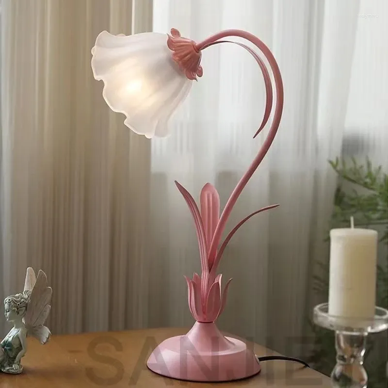 Tischlampen, dekorative Blumen-Schreibtischlampe, flexibler Acryl-Lampenschirm, rosa Prinzessin, Mädchenzimmer, Nachttisch-Nachtlicht, romantischer Vintage-Stil