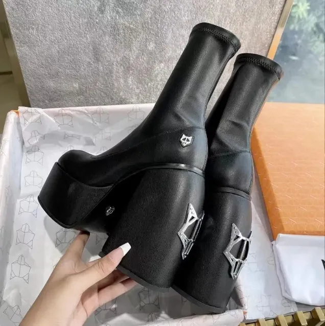 Sugar Stretch Leather Knee High Boots: Designer Stretch