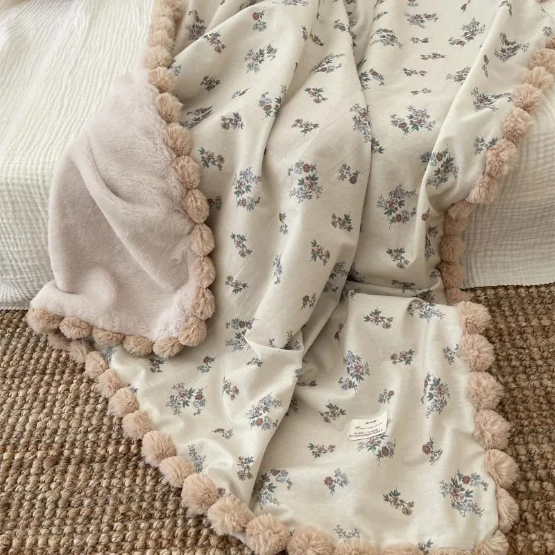 Blankets Born Baby Blanket Winter Warm Pompom Blush Minky Floral Printed Bedding Quilts Cover 90 130cm