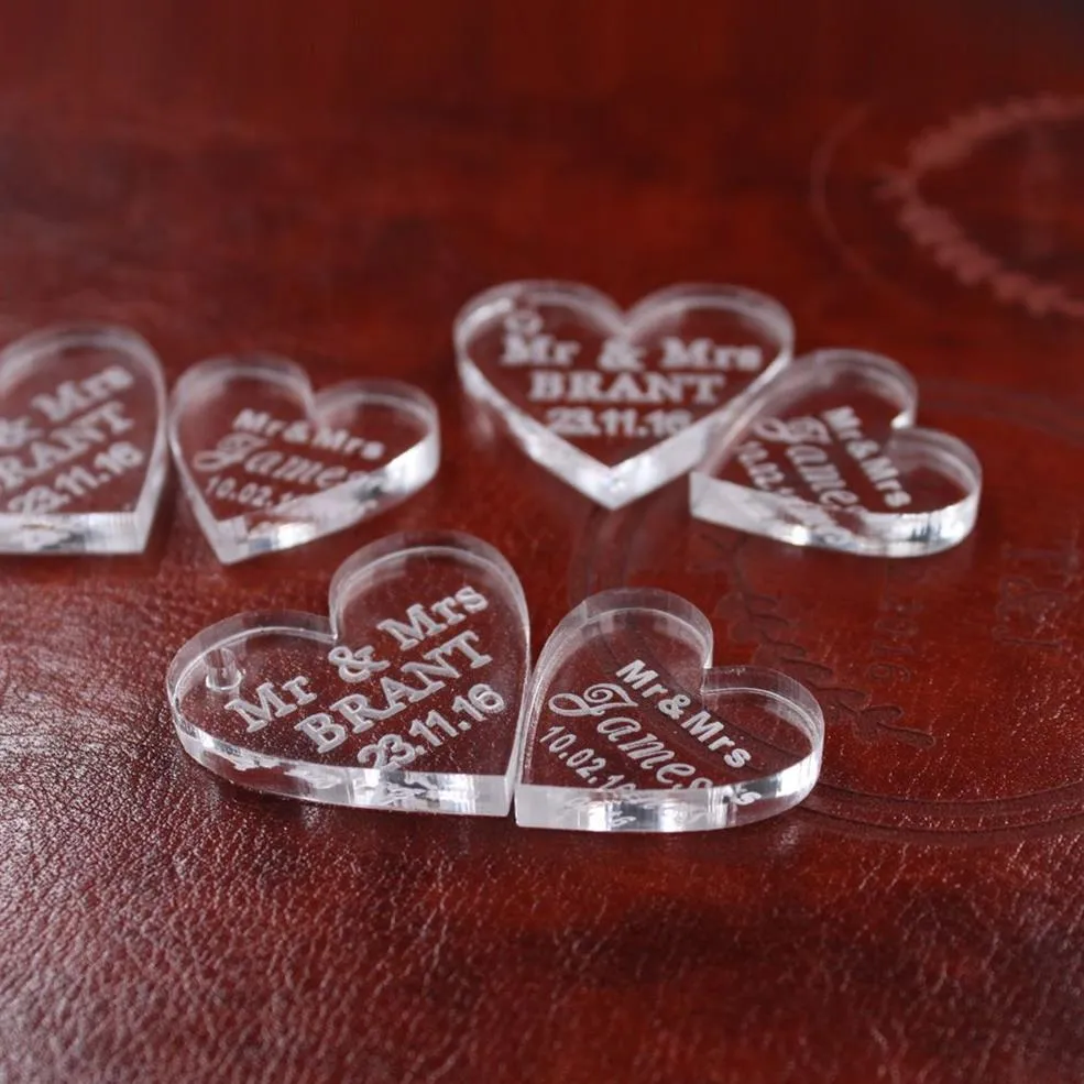 Newwhole-50 pezzi personalizzato Crystal Heart Personalized Mrs Love Heart Wedding Souvenirs Decoration Centrotavola Favors294Z294Z