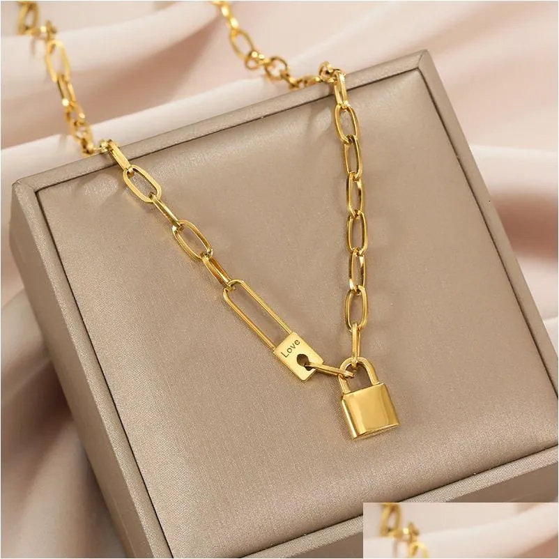 Chains Necklaces Pendants Chains Street Hip Hop High Sense Latch Pendant Necklace Womens Fashion K Gold Cool Wind Clavicle Drop Delive Dhw15