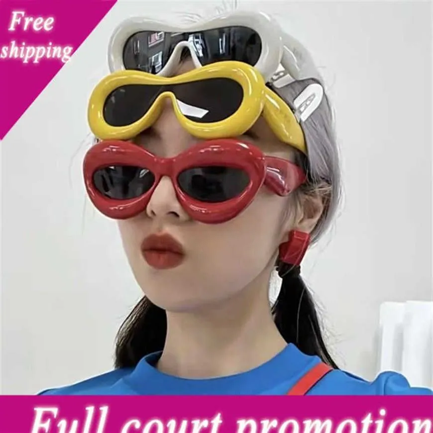 Designer Sunglasses l Luoyijia Lip Plate Individuality Network Red Ins Same Lw40097230L