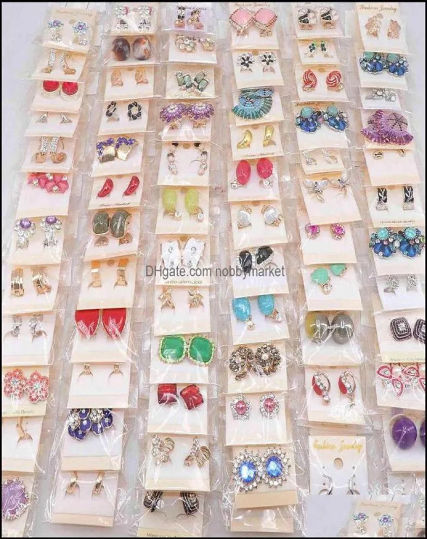 Boucles d'oreilles bijoux femmes mode 30 paires beaucoup cristal mélange européen et américain style 210323 livraison directe 2021 2Fjzx253k9510405