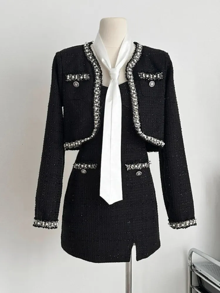 Tweedelige jurk dames zwart tweed elegante luxe 2-delige set herfst winter kleine geur wollen jas jas spaghetti band a-lijn dames pak 231212