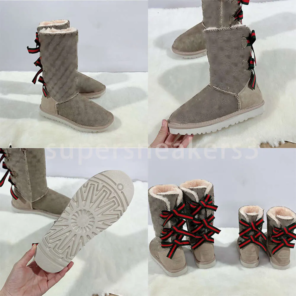 Mini Skids Designer Kid Platform Boot Boot Fur Slipper Australia Sheetskin Classic Kids Chaussures d'hiver Boots Taille 21-35