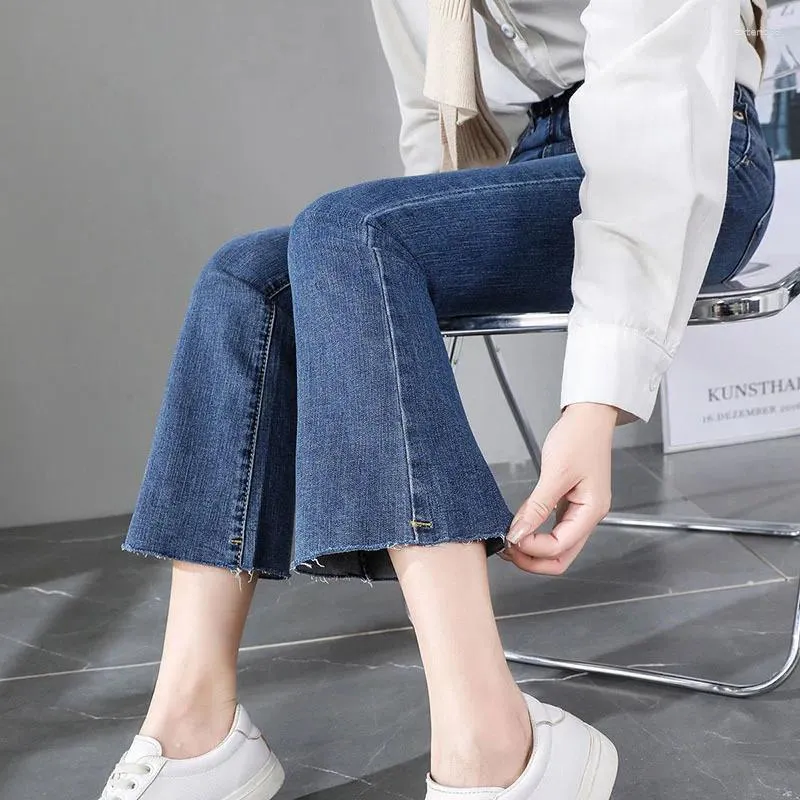 Kvinnors jeans Micro Fleared Blue for Women 2023 Spring High midja Korean Fashion Loose Elastic Straight Denim Pants Midja