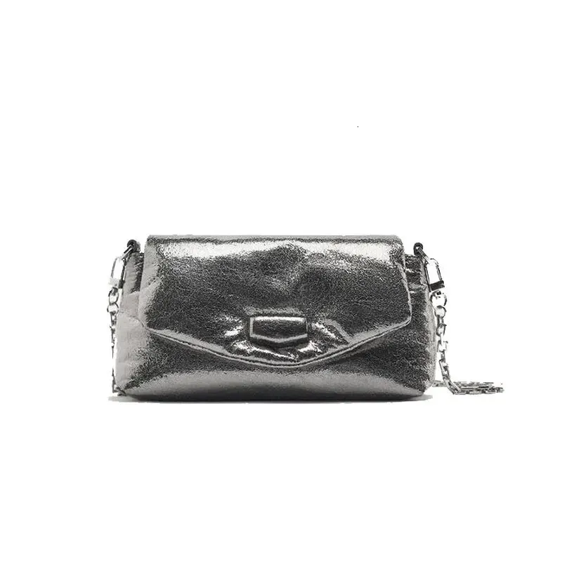 Kvällspåsar Summer Ankomster glänsande patent pu läder crossbody för kvinnor liten klaff lady axel väska kvalitet 231212