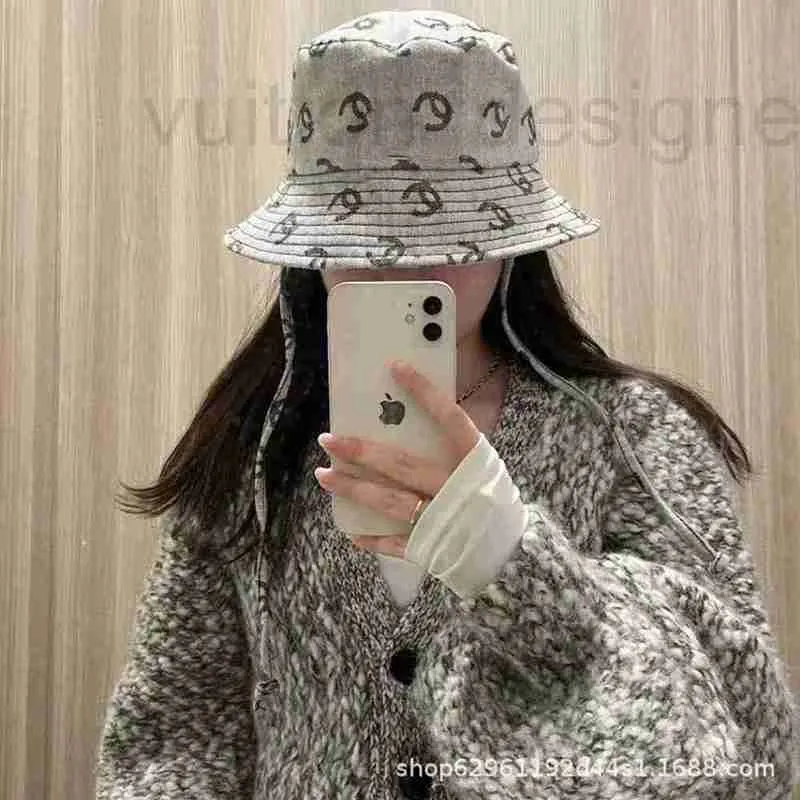 Beanie/skull Caps Designer Brand c Home Correct Version Full Printed Double Windproof Rope Bucket Hat High Quality Sunscreen AWYN