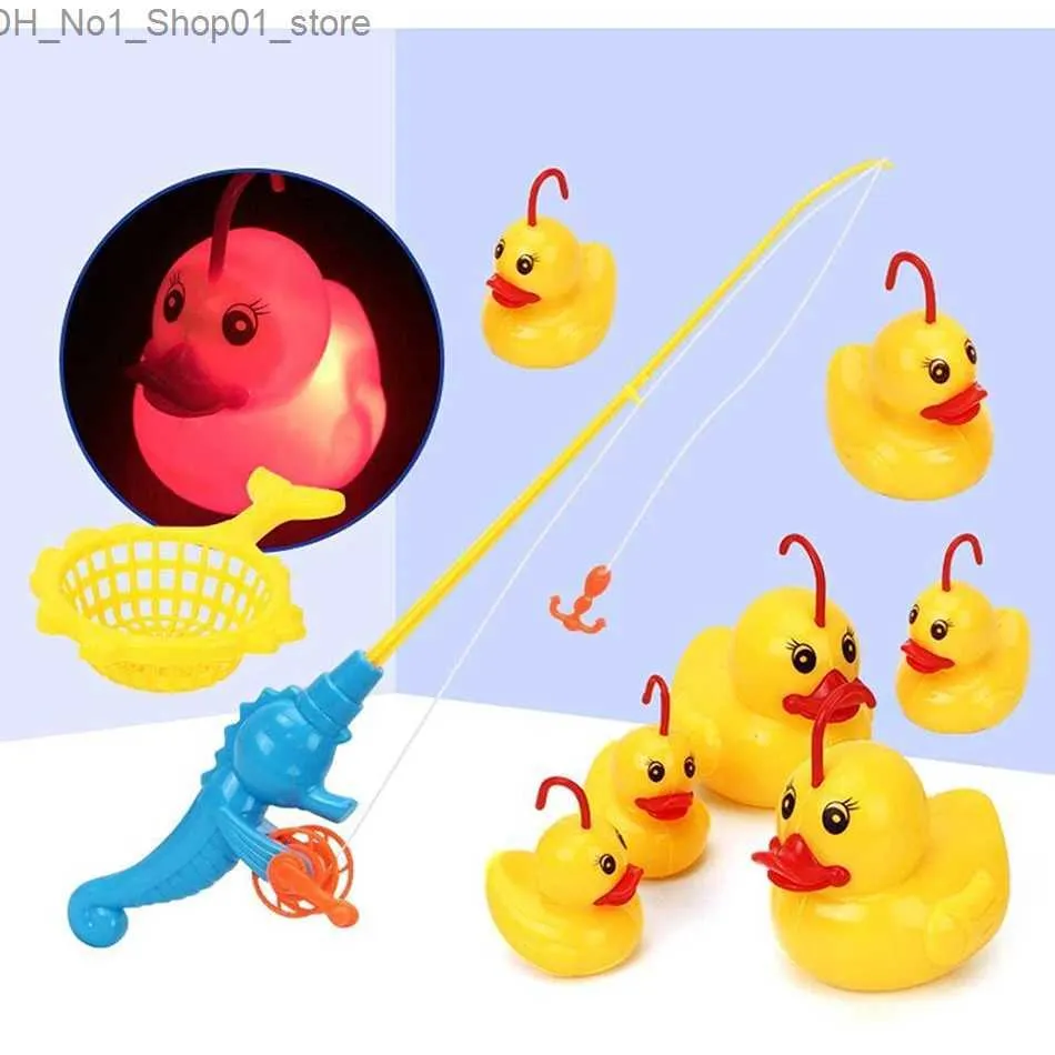 Bath Toys Induction Duck Fishing Game Baby Bath Toys For Kids Spray Water Toys  Bath With Light Outdoor Swim Bathing Toys Q231212 From Dh_no1_shop01, $4.6