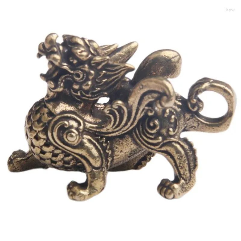 Figurine decorative 1PC Statua Figurine Ricchezza Decorazione in ottone Prosperità Ornamento in stile cinese Qilin Drago Fortuna Animale Fengshui Vintage