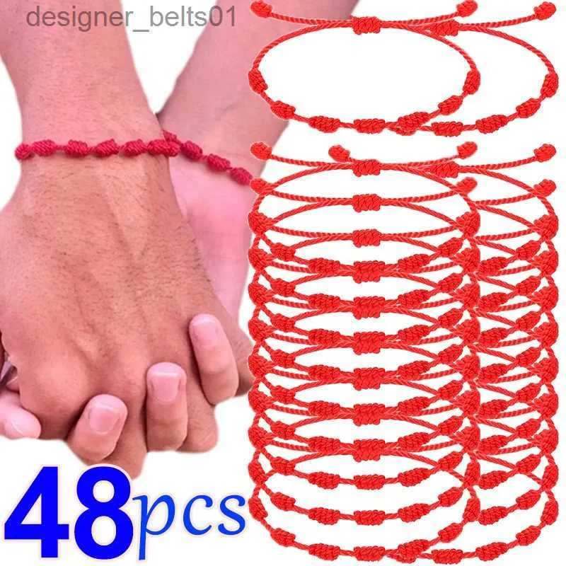 Bedelarmbanden 1-48 stuks 7-knoops rode koordarmband voor koppels Touw gevlochten armbanden Bescherming geluksamulet voor succes Handgemaakte sieradenL231214