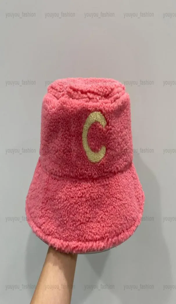 Designer Pink Bucket Hat Furry Basketball Cap Brev Luxury Cashmere Hats C Outdoor Travel Warm Windproect Semester Vintern Winter C8856699