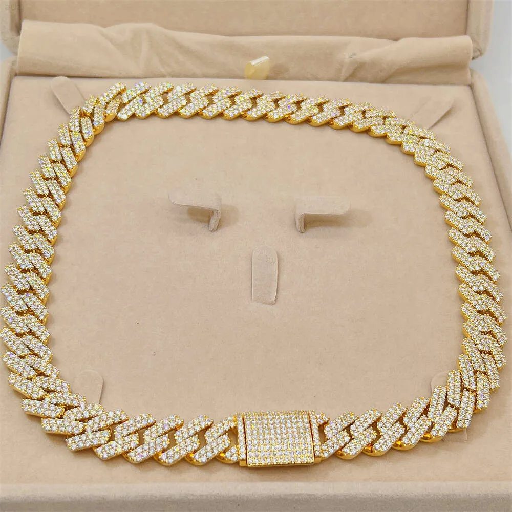 Hip Hop Shining Jewelry Iced Out 15 mm Vvs D Color Moisanite Diamond 10k Gold Cuban Link chaîne