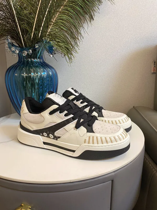 Designer di marca di lusso Uomo Donna Scarpe casual Triple bianco nero Sneakers in pelle Trainer Nylon stampato Scarpe da ginnastica con plateau Scarpe Parigi 1207