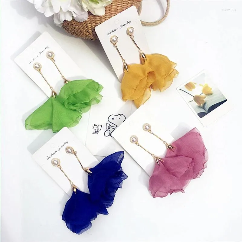 Boucles d'oreilles mignon dentelle fleur boucle d'oreille femmes perle couleur pétale balancent Aretes De Mujer Modernos 2023 bijoux de mode pour fille oreille manchette