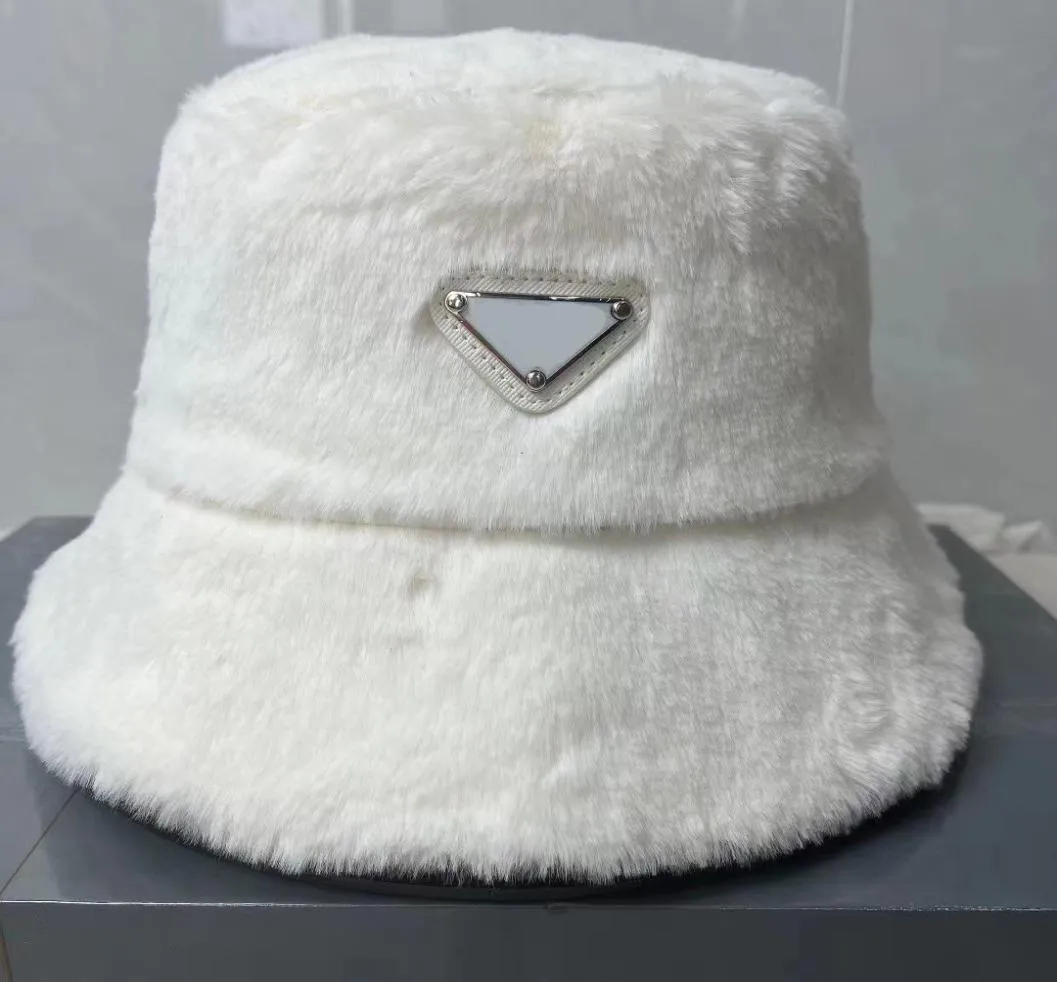 Bucket hats designer winter hat casquette beanie GORRA bonnet Active New winter womens tide plush warm fisherman caps basin cap be4358586