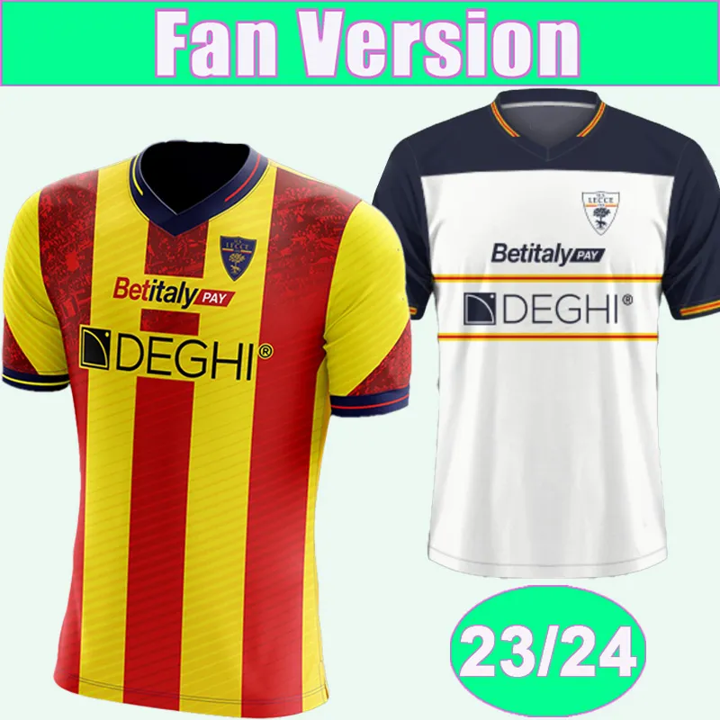 23 24 Lecce Banda Mens Maglie da calcio Almqvist Rafia Krstovic Dorgu Strefezza Burnete Home Away Shirts Short Short Shory Uniforms