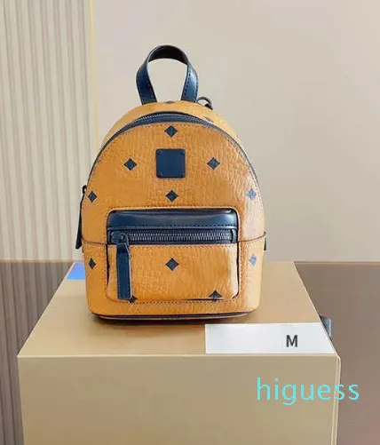 2023 Ny Brown Luxurys handväska Back Packs Ryggsäckar Solid Color Shoulder School Påsar för tonårsflickor