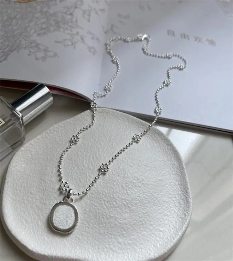 Дизайнерское серебряное ожерелье 925 пробы с подвеской в виде букв, ожерелья для женщин и мужчин, простой стиль, подарочная упаковка ювелирных изделий 140mld6712728