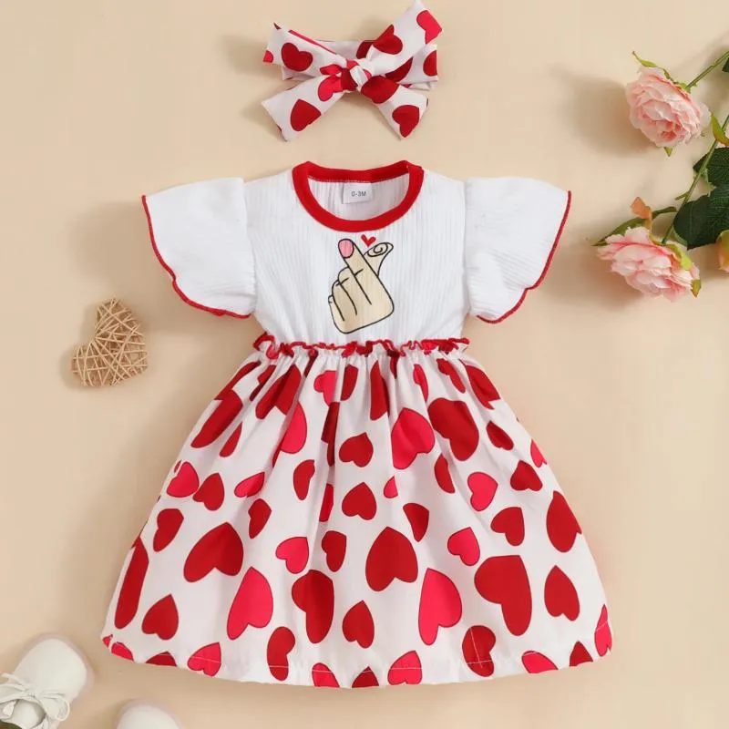 Robes de fille robe de bébé né vêtements de Saint-Valentin enfants filles coeur rouge imprimé sans manches princesse vêtements de fête robes