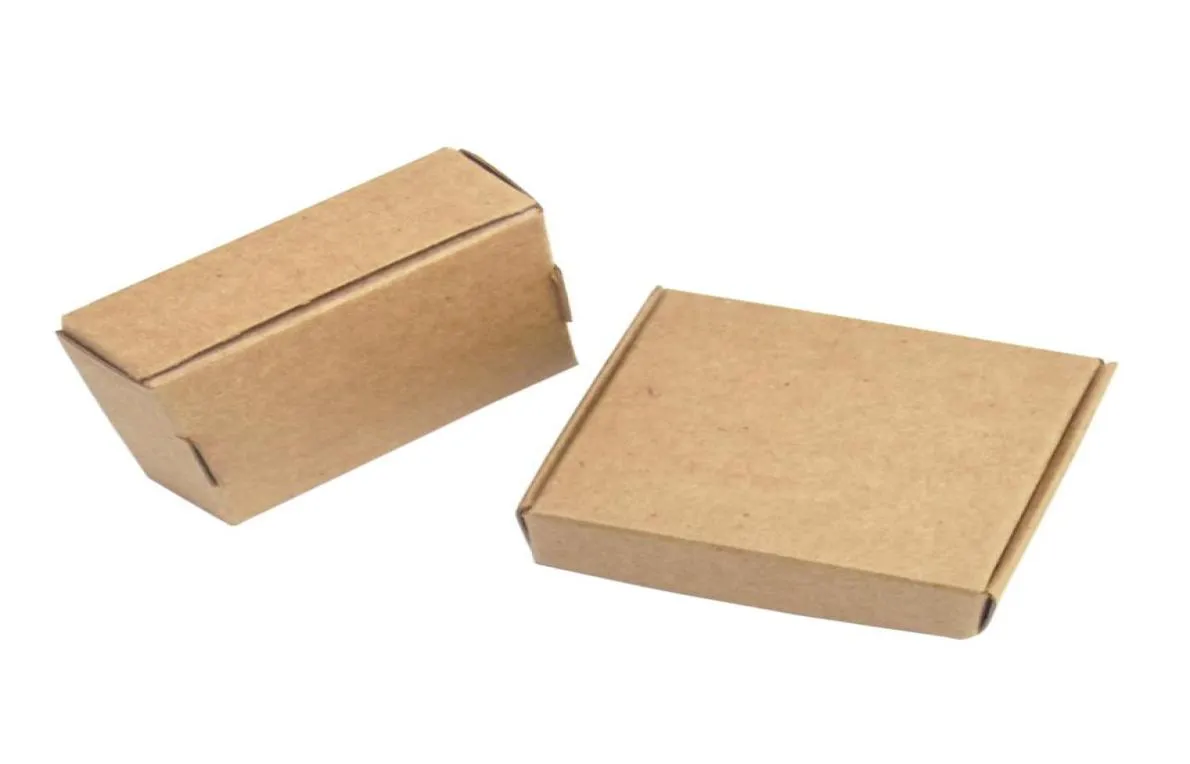 50個555515cm茶色の段ボールギフト収納ボックス折りたたみ可能な小さな宝石カードパッケージクラフト板紙箱8710201