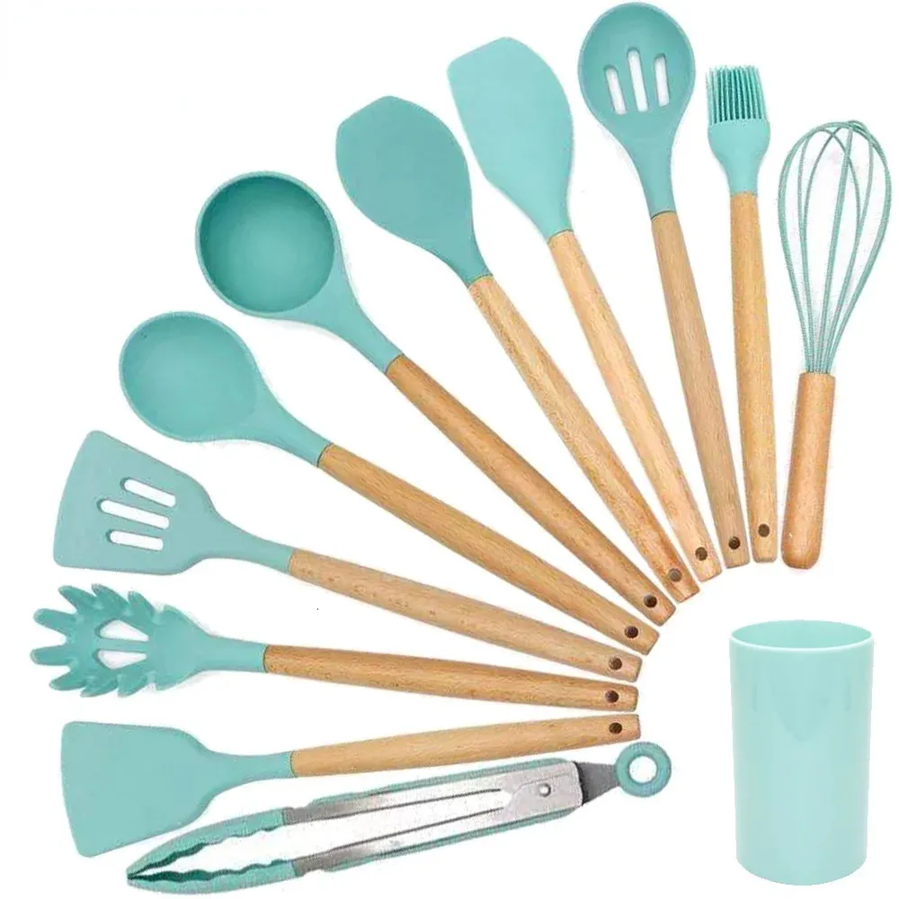 Utensili da cucina Utensili da cucina Set di utensili in silicone Manico in legno Spatola Cucchiaio da zuppa Pennello Mestolo Pasta Colino Pentole antiaderenti 231213