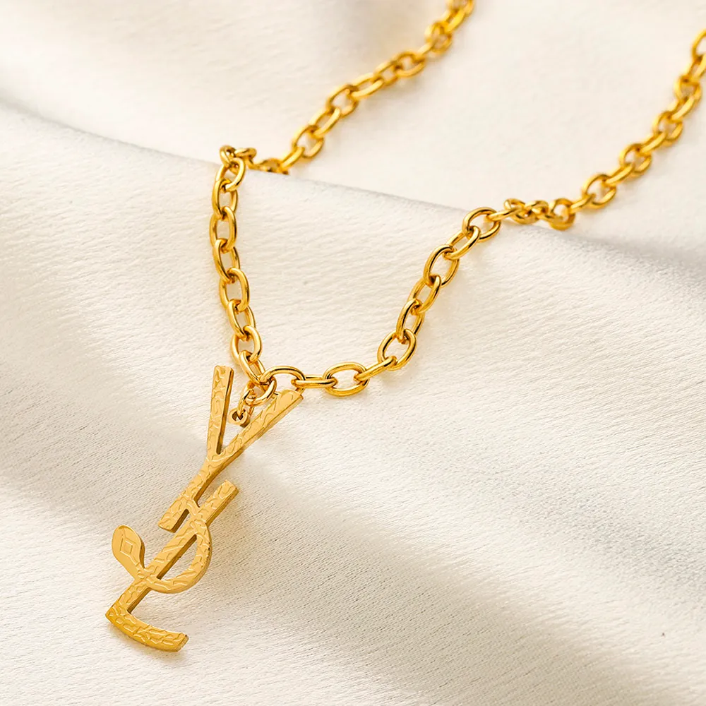 Women Designer Necklaces Chain Gold-plated Sier Stainless Steel Brand Letter Best Popular Wedding Jewelry Christmas Gift