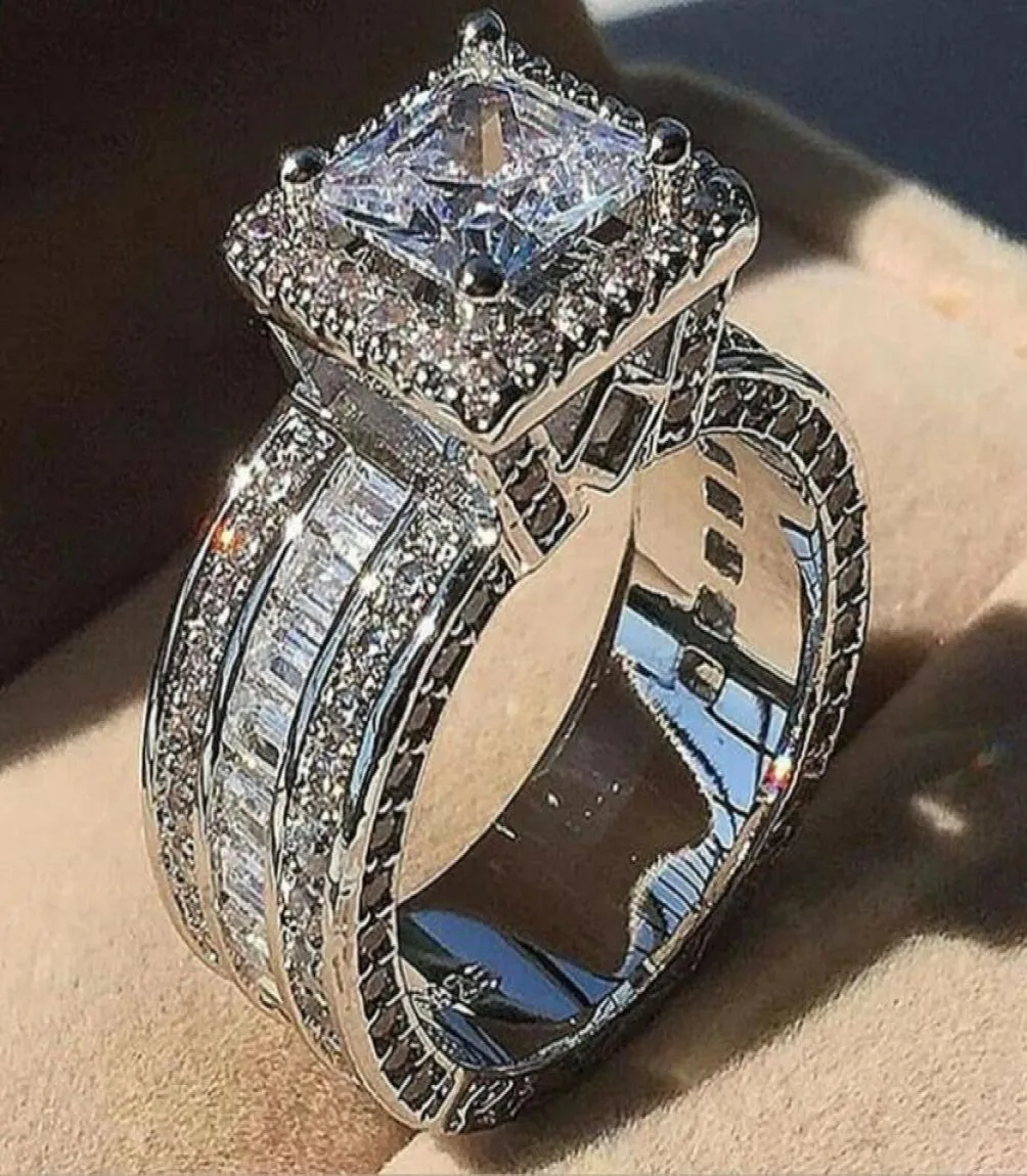 Damesringen Unieke sieraden Princess Cut Legering Whie CZ Diamond Party Eternity Women Wedding Band Ring Gift 20221577439