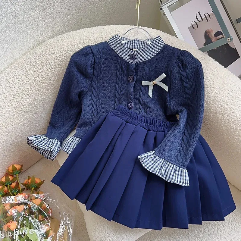 Girl's Dresses Girls Clothes Set Autumn Winter Long Sleeve Sticked tröja toppar kjol mode koreansk college stil barnkläder kostymer 2 7 år 231212