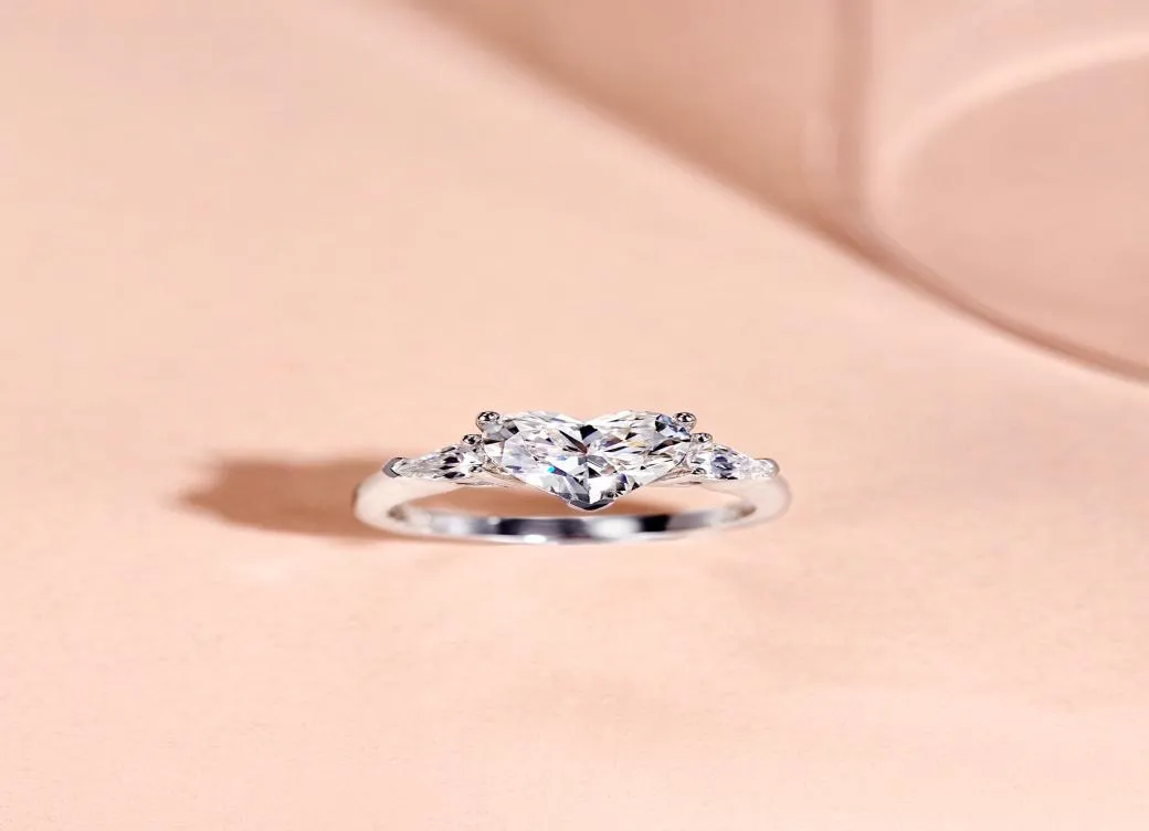 S925 Srebrny urok punkowy pierścień zespołu z błyszczącym diamentem w platynowym kolorze dla kobiet w biżuterii ślubnej prezent Engagemet PS78611829983