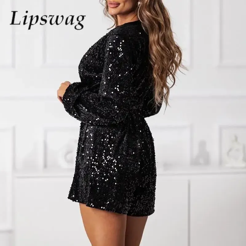 Urban Sexy Dresses Shiny paljetter långärmad play -playsuit Sexig Deep V Women Glitter Party Jumpsuit Fashion Elegant Belt Wide Leg Shorts Romper 2024 231213