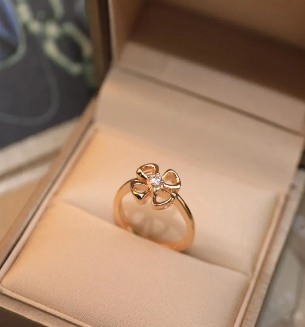 Bugarl Top Quality Ring Luxury Jewelry Ladies Diamonds 18K Gold Metated Designer公式複製最高のカウンター品質5A 2833918