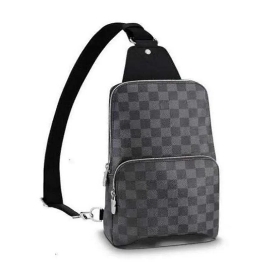 Avenue Sling Axel Bag Fashion Luxurys Men Chest Crossbody läder Sporty Travel Casu