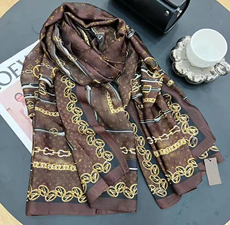 Hoog merk designer cadeausjaal Hoog 100 zijden sjaals voor vrouwen Luxe ontwerp Maat 180x90cm Geen doos4627643