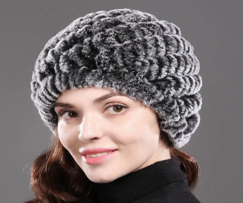 ロシアの冬の本物の毛皮帽子の女性手作りニット本物のレックスラビットファースカリーキャップウォームソフトレックスラビットファービーニー6034256