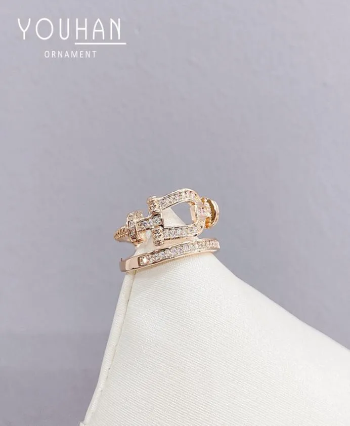 Koreansk version Micro Set Full Diamond Ins2020 Ny Simple Double Horseshoe Women039s Versatile Ring Hand Smycken Jepk3663720