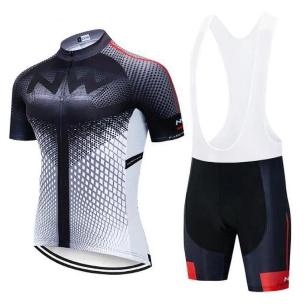 NW MORVELO 2020 SOMMER MEN CYKLING JERSEY SHORTS Kort ärm Set Maillot Bib Shorts Cykelkläder andningsbara skjortkläder Zef8429411