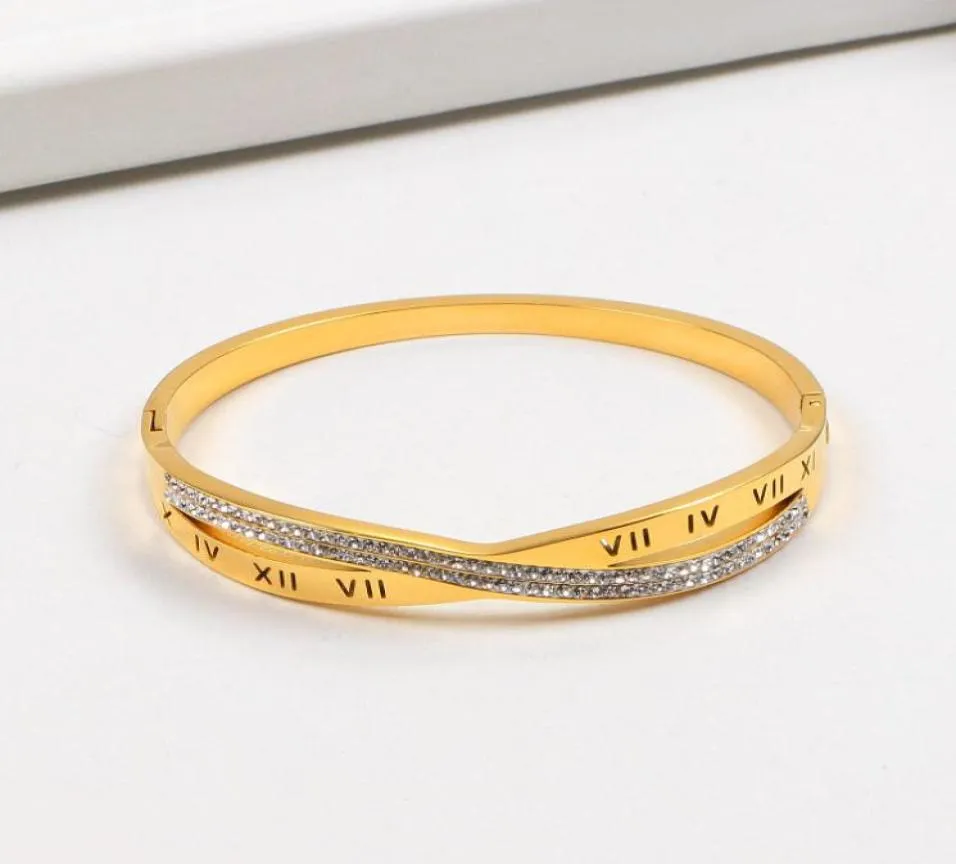 2022 Lovers braccialetto da donna braccialetto da tennis da uomo coppia designer di gioielli in acciaio inossidabile diamanti di lusso braccialetti con numeri romani da uomo 4018988