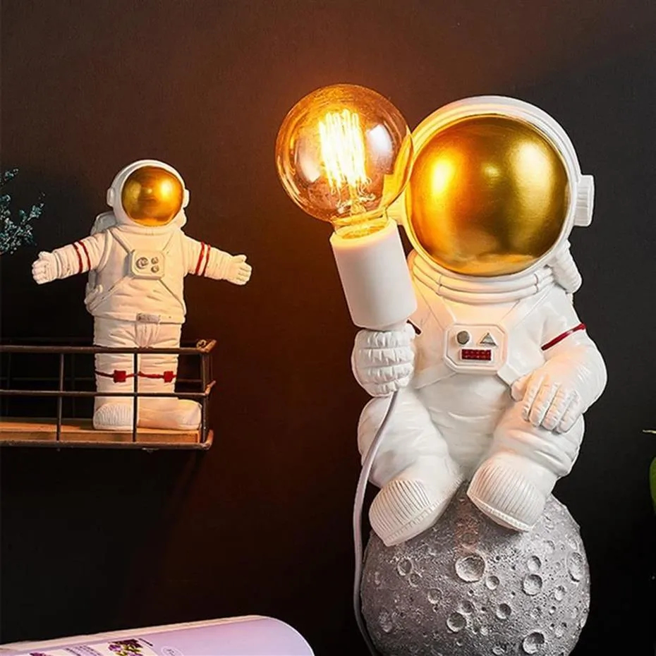 Tafellampen Ruimtestation Astronaut Lamp Kinderkamer Creatieve LED Bureaulamp Baby Cartoom Slaapkamer Art Decor Hars R308L