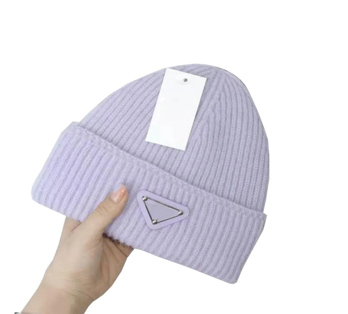 Chapeau tricot bonnet de bonnet du chapeau Cappello uomo hiver décontracté solide unisexe dôme multicolore des chapeaux chauds concepteurs hommes femmes 2023 Bonnet T2027191