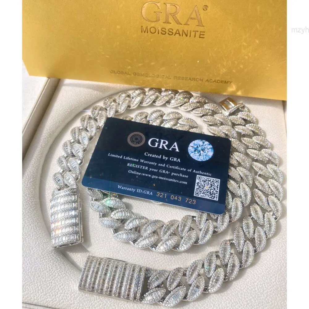 New Arrival 18mm Baguette Moissanite Diamond Chain Luxury Vvs Prong Cuban Link Necklace