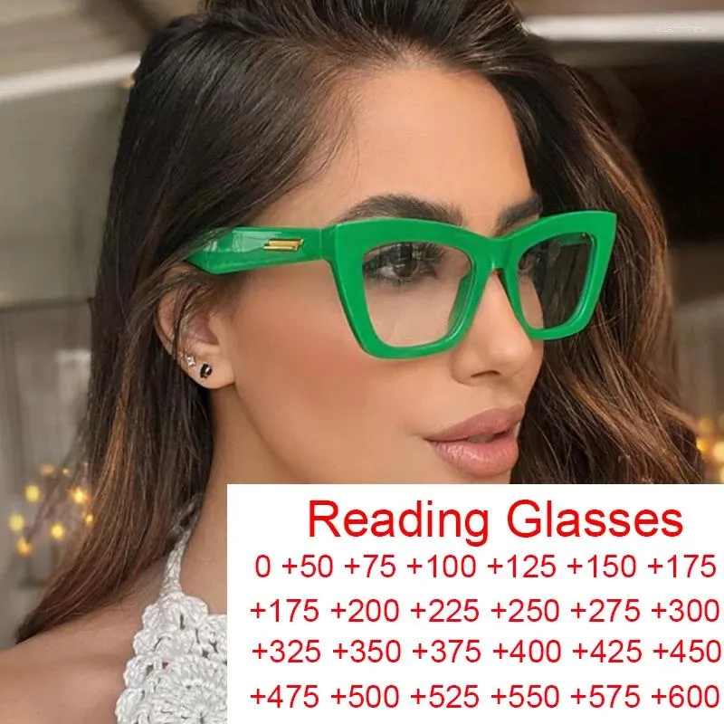 Occhiali da sole One Piece Square Green Cat Eye Occhiali da lettura per le donne Moda eleganti montature per occhiali Computer Presbiopia Eyewear 2.75